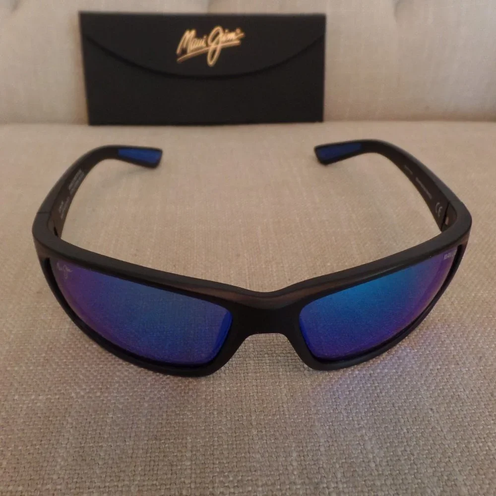 Maui Jim Kanaio Coast with Matte Black Frame and MJ Blue Hawaii Lens